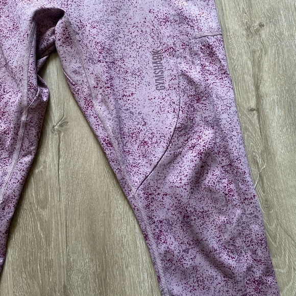 Gymshark Chalk Leggings Mallow Purple Splatter size medium - Picture 8 of 9